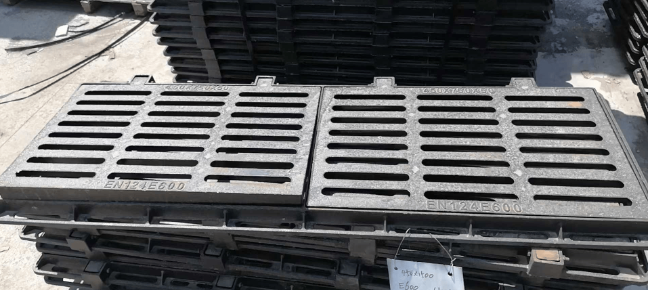 安宁球墨铸铁连体双篦展示